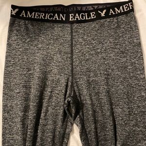 American Eagle gray and black leggings